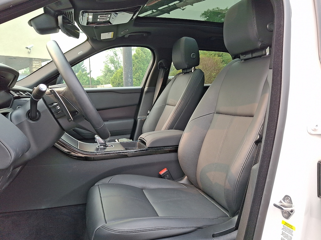Certified 2026 Land Rover Range Rover Velar P250 Dynamic SE SUV