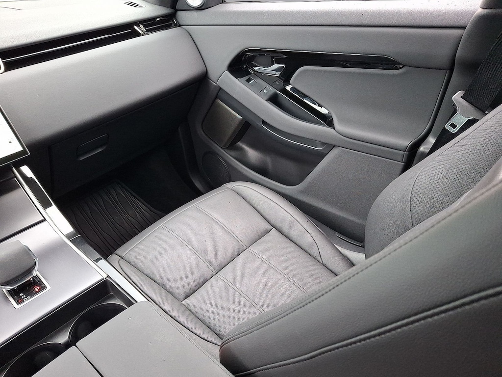 Certified 2026 Land Rover Range Rover Evoque Dynamic SE SUV