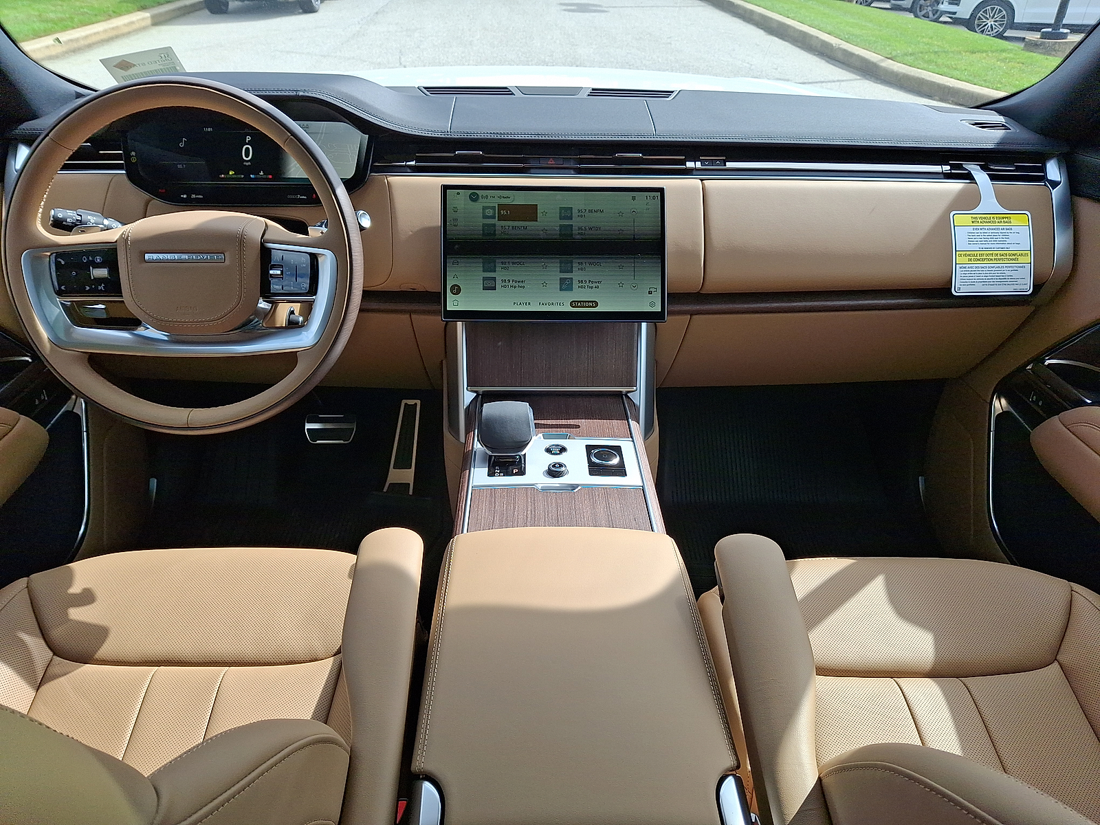 New 2027 Land Rover Range Rover SE Sport Utility