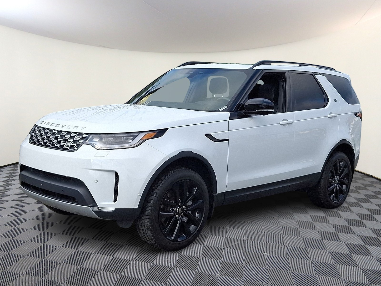 2026 Land Rover Discovery