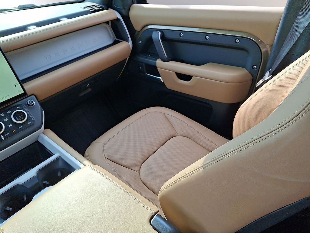Certified 2026 Land Rover Defender 110 X-Dynamic SE SUV