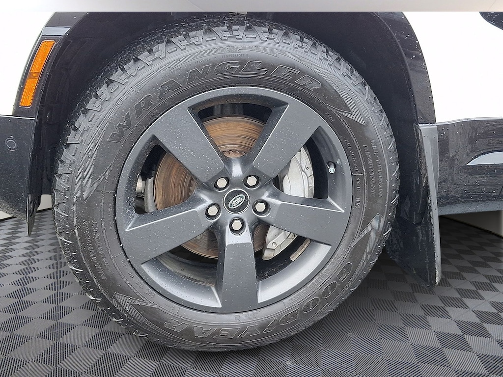 Used 2022 Land Rover Defender 110 X-Dynamic HSE AWD Sport Utility