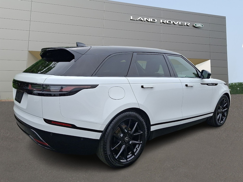 Certified 2026 Land Rover Range Rover Velar P250 Dynamic SE Sport Utility