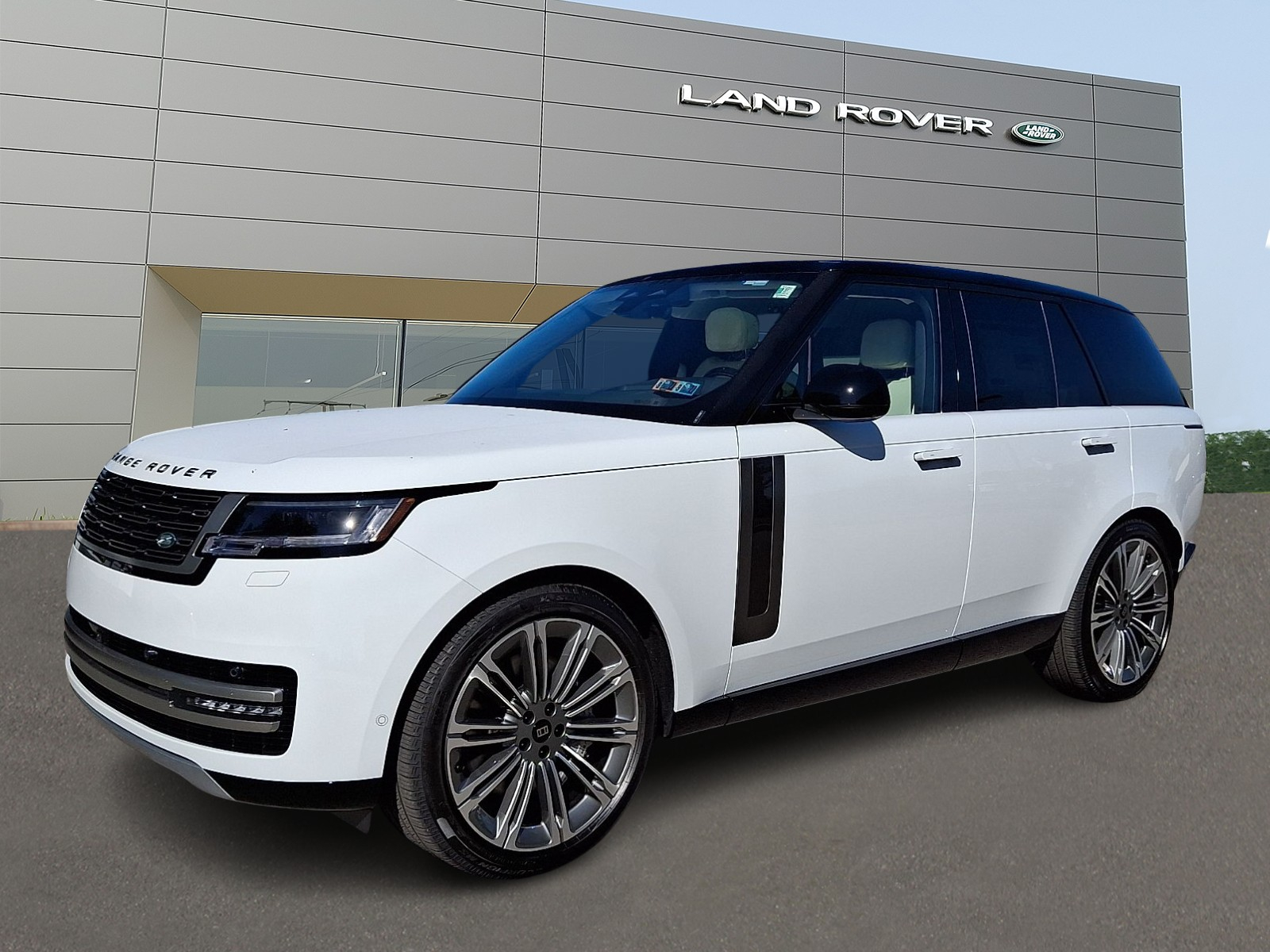 New 2027 Land Rover Range Rover SE Sport Utility