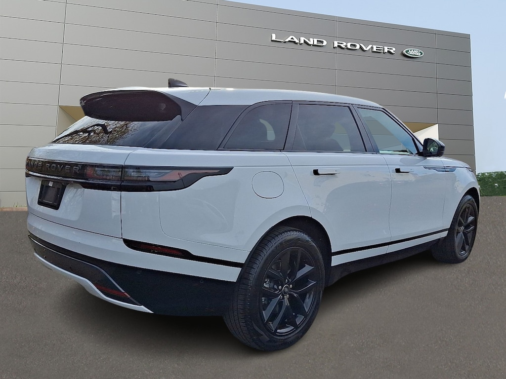 Certified 2026 Land Rover Range Rover Velar P250 Dynamic SE Sport Utility