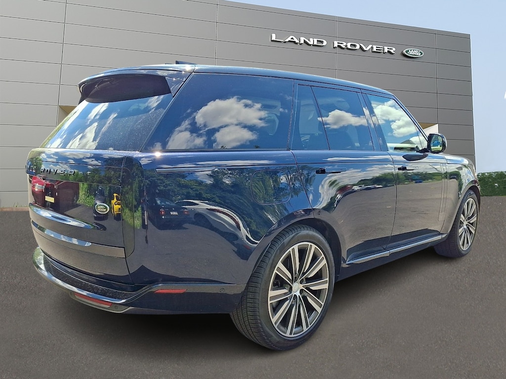 Certified 2023 Land Rover Range Rover P400 SE Sport Utility