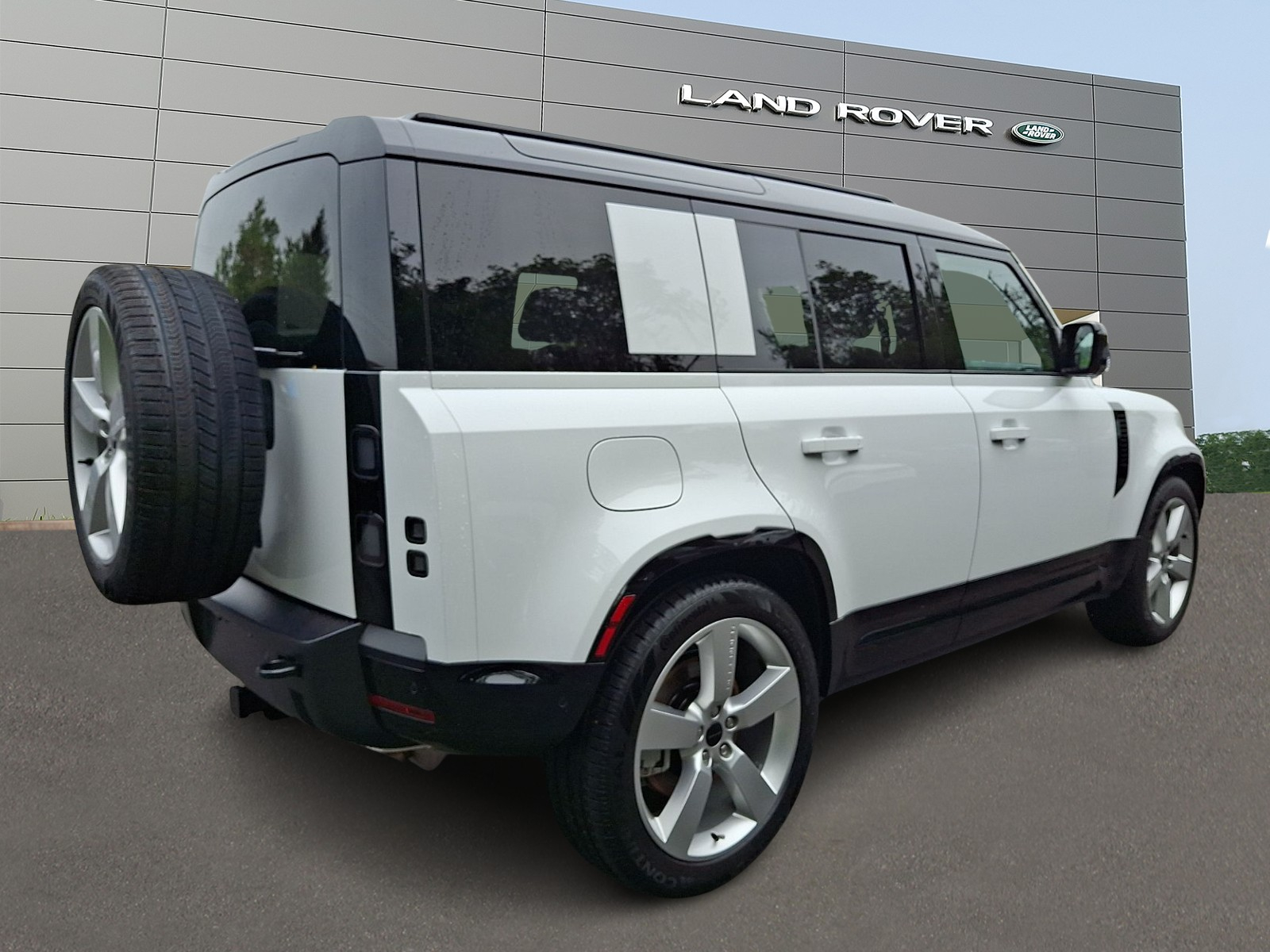 Certified 2026 Land Rover Defender P400 X-Dynamic SE Sport Utility