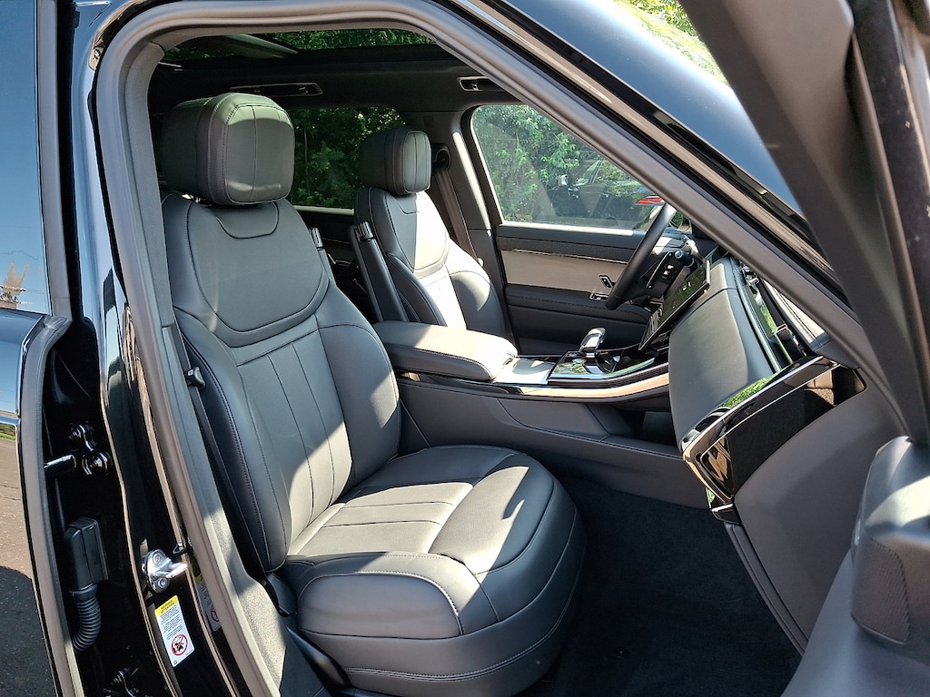 Certified 2026 Land Rover Range Rover Sport P460e Dynamic SE Sport Utility