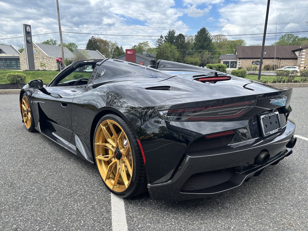 New 2024 Maserati MC20 Cielo Convertible