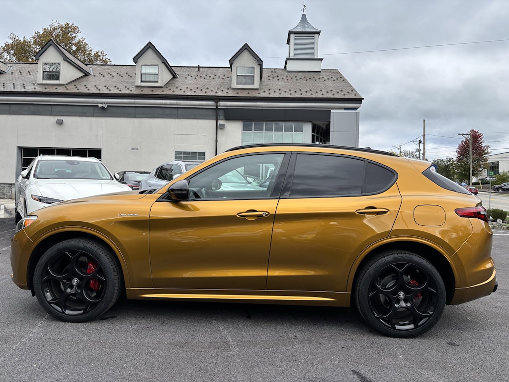 Used 2022 Alfa Romeo Stelvio Veloce Veloce AWD