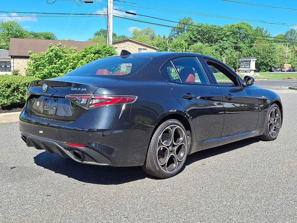 Used 2024 Alfa Romeo Giulia Veloce Sedan