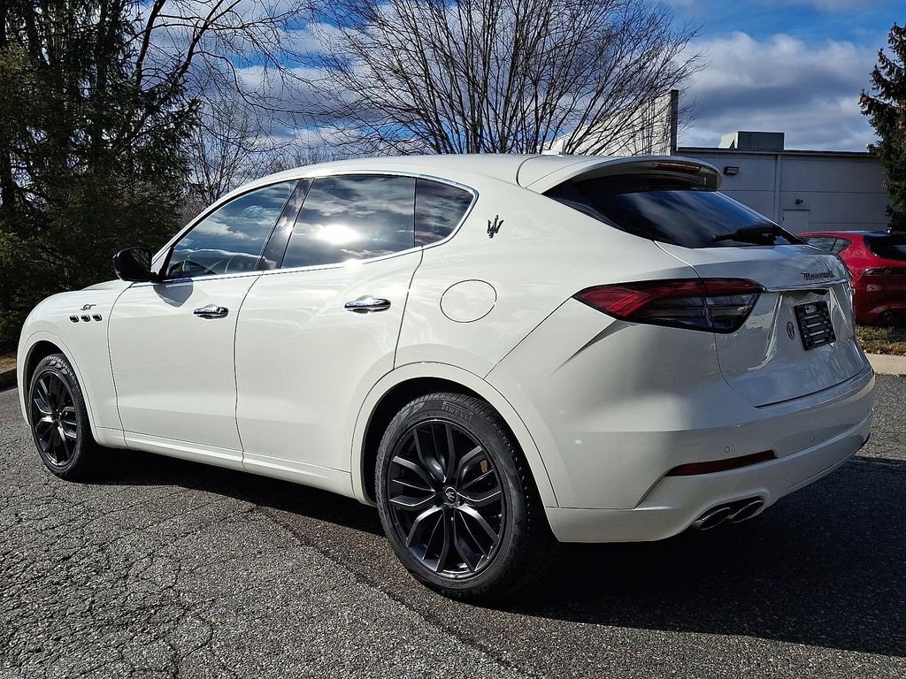 Used 2024 Maserati Levante GT Ultima SUV