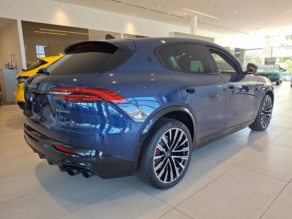 New 2025 Maserati Grecale Modena SUV