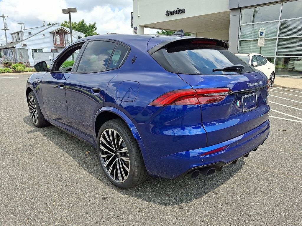 New 2025 Maserati Grecale Modena SUV