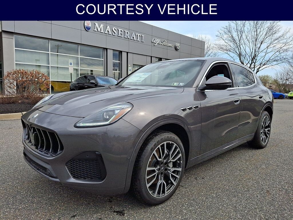 New 2025 Maserati Grecale SUV