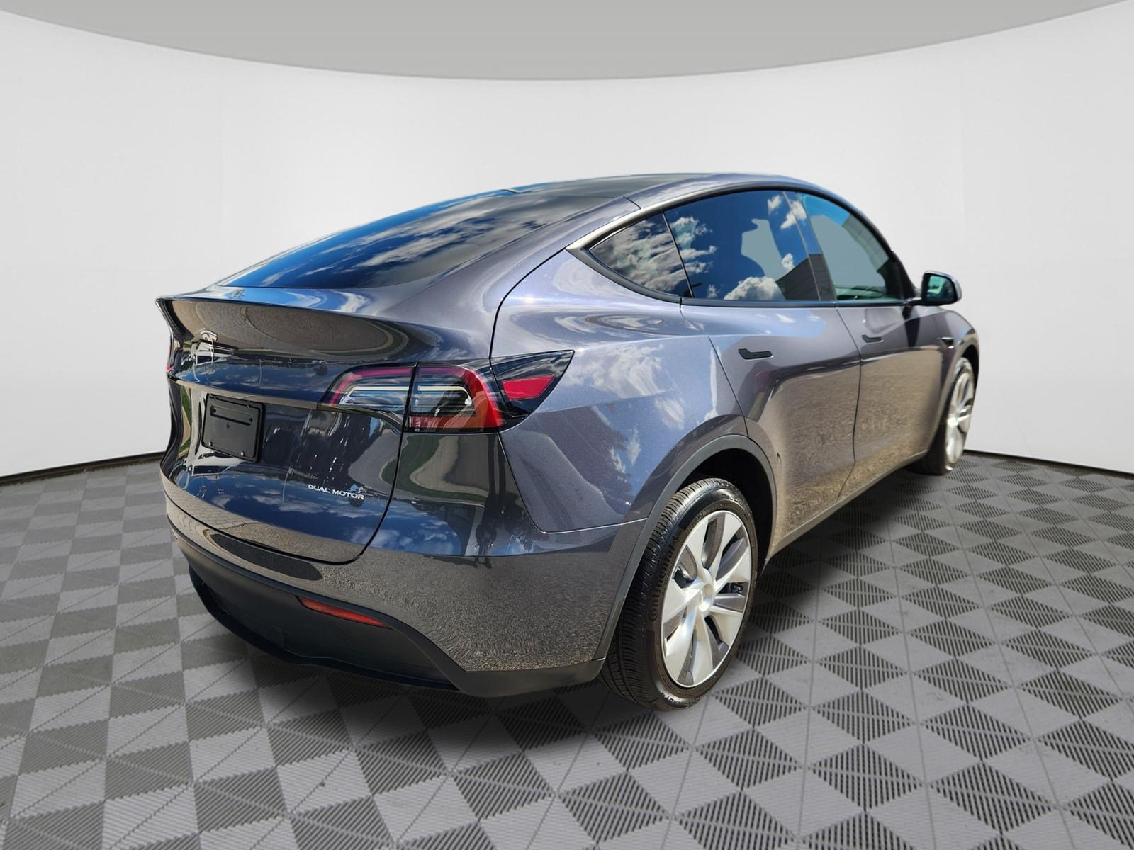 Used 2023 Tesla Model Y Long Range Long Range AWD