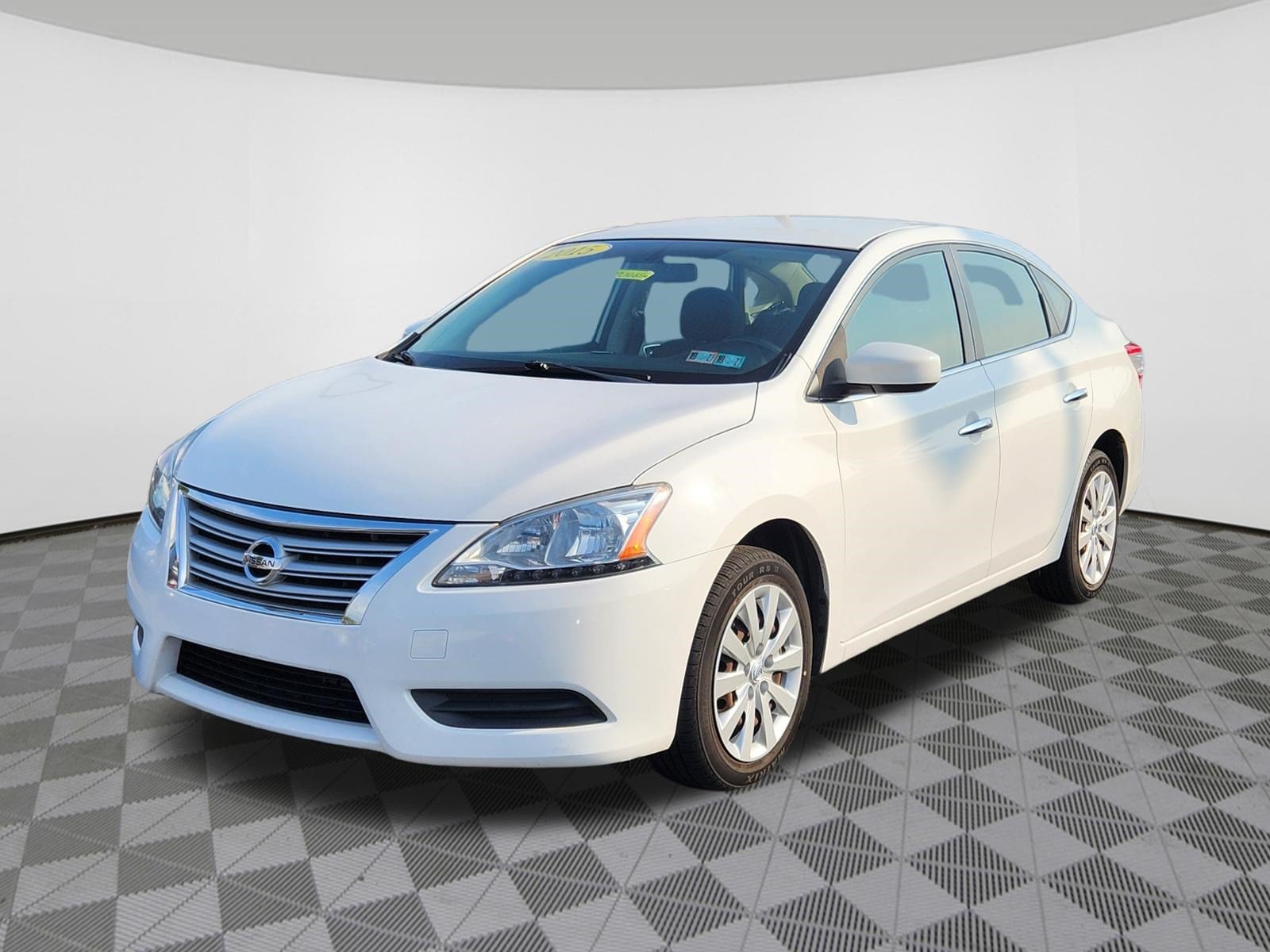 Used 2015 Nissan Sentra SV with VIN 3N1AB7AP6FL695103 for sale in Reading, PA