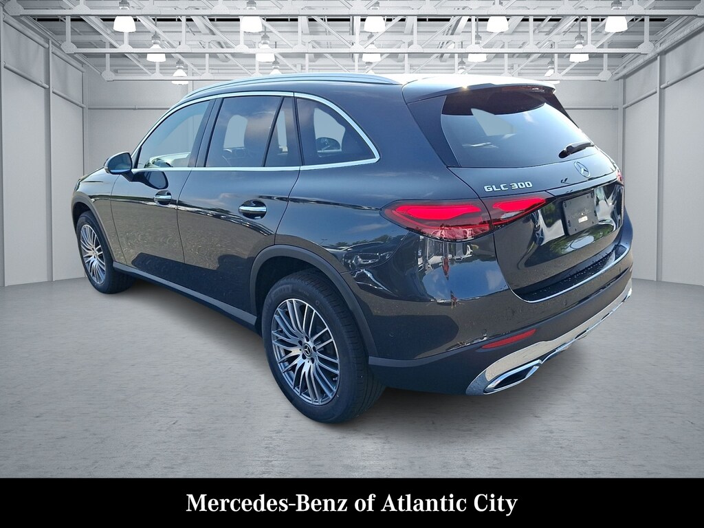 New 2026 Mercedes-Benz GLC 300 4MATIC SUV