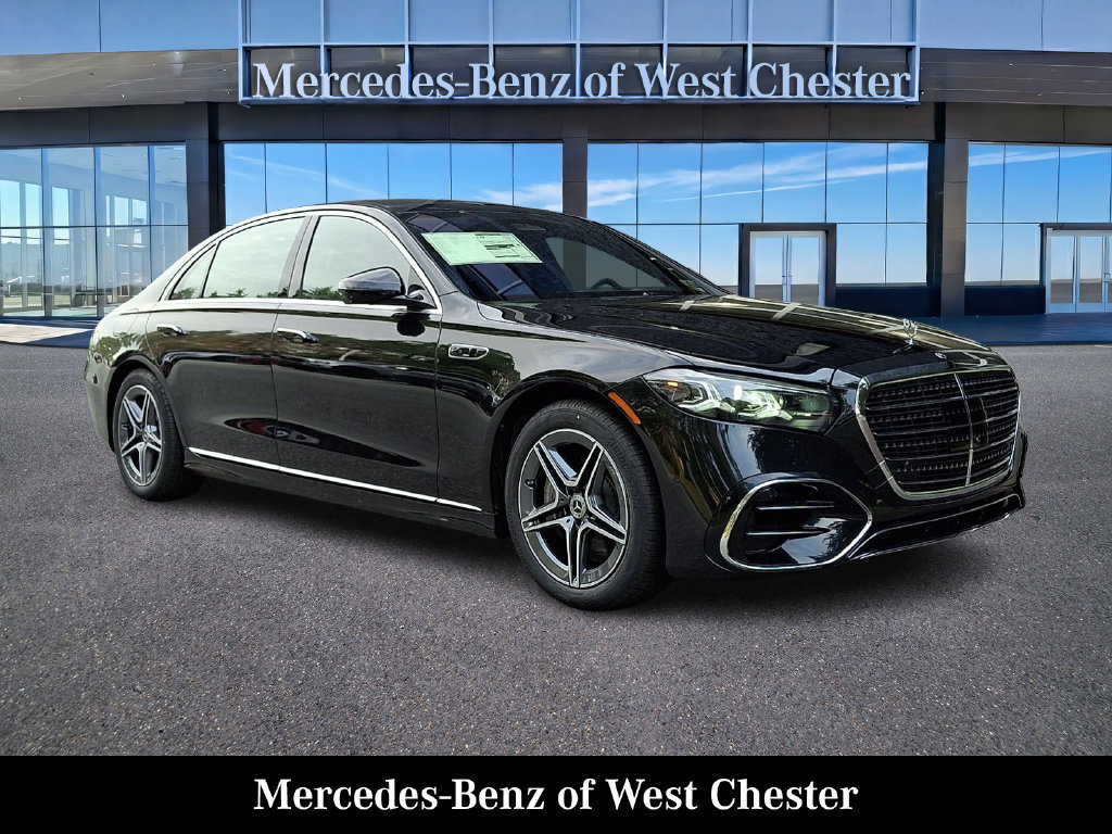  Mercedes-Benz S-Class