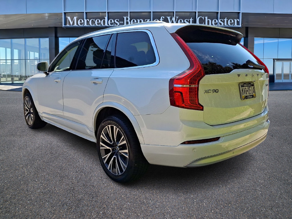 Used 2022 Volvo XC90 T6 Momentum SUV