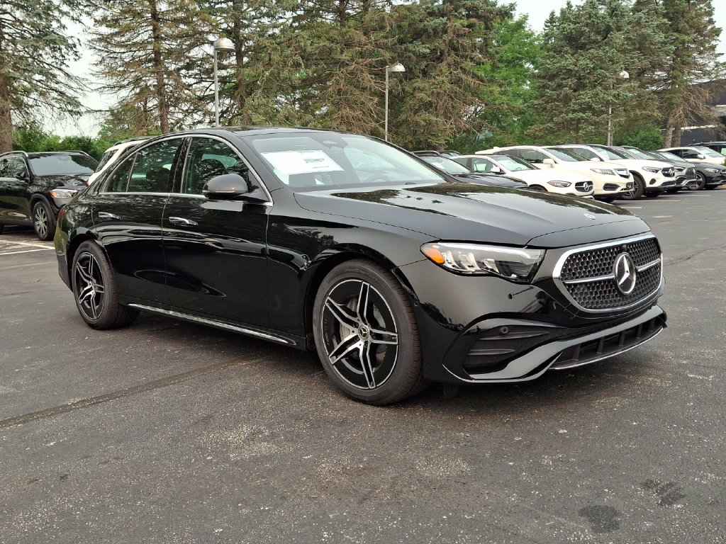  Mercedes-Benz E-Class