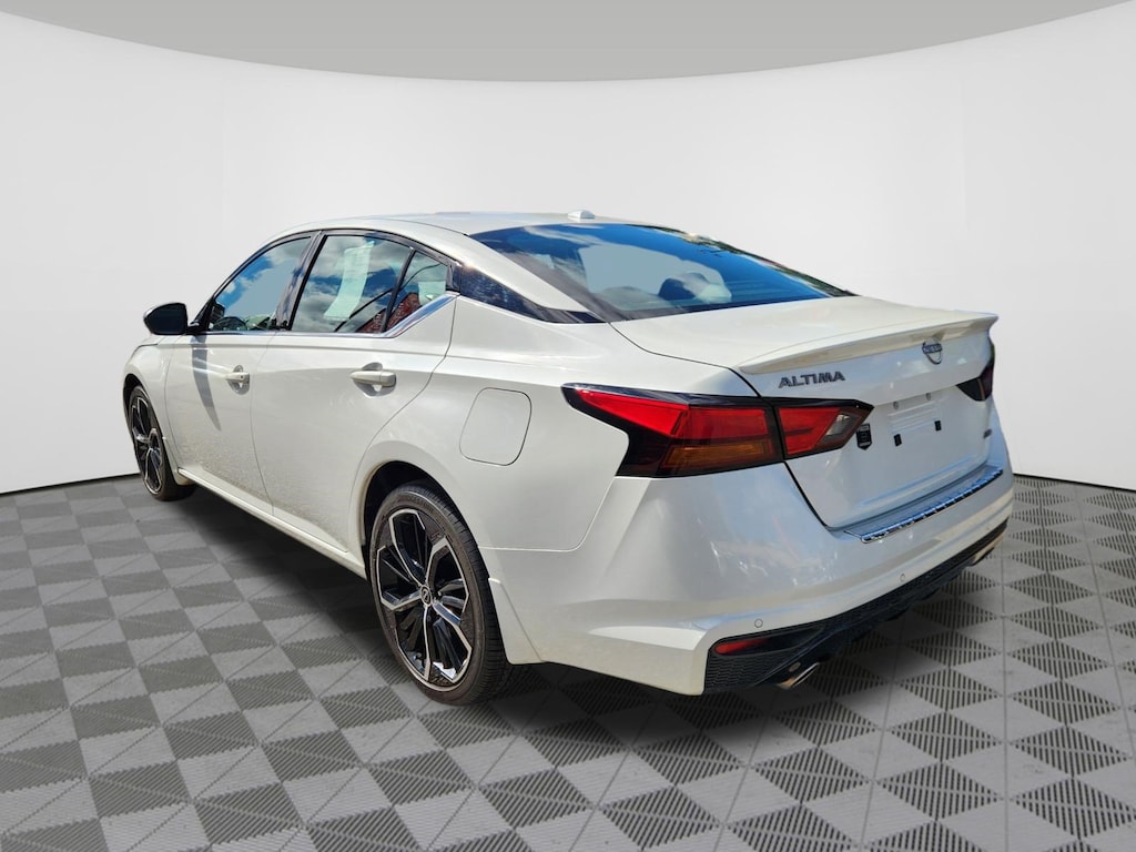 Certified 2023 Nissan Altima 2.5 SR Sedan