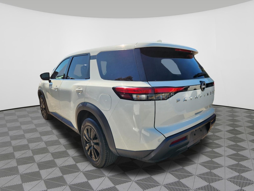 Certified 2022 Nissan Pathfinder S SUV