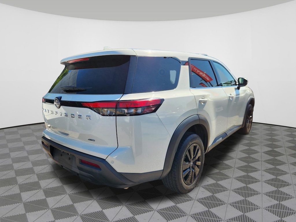 Certified 2022 Nissan Pathfinder S SUV
