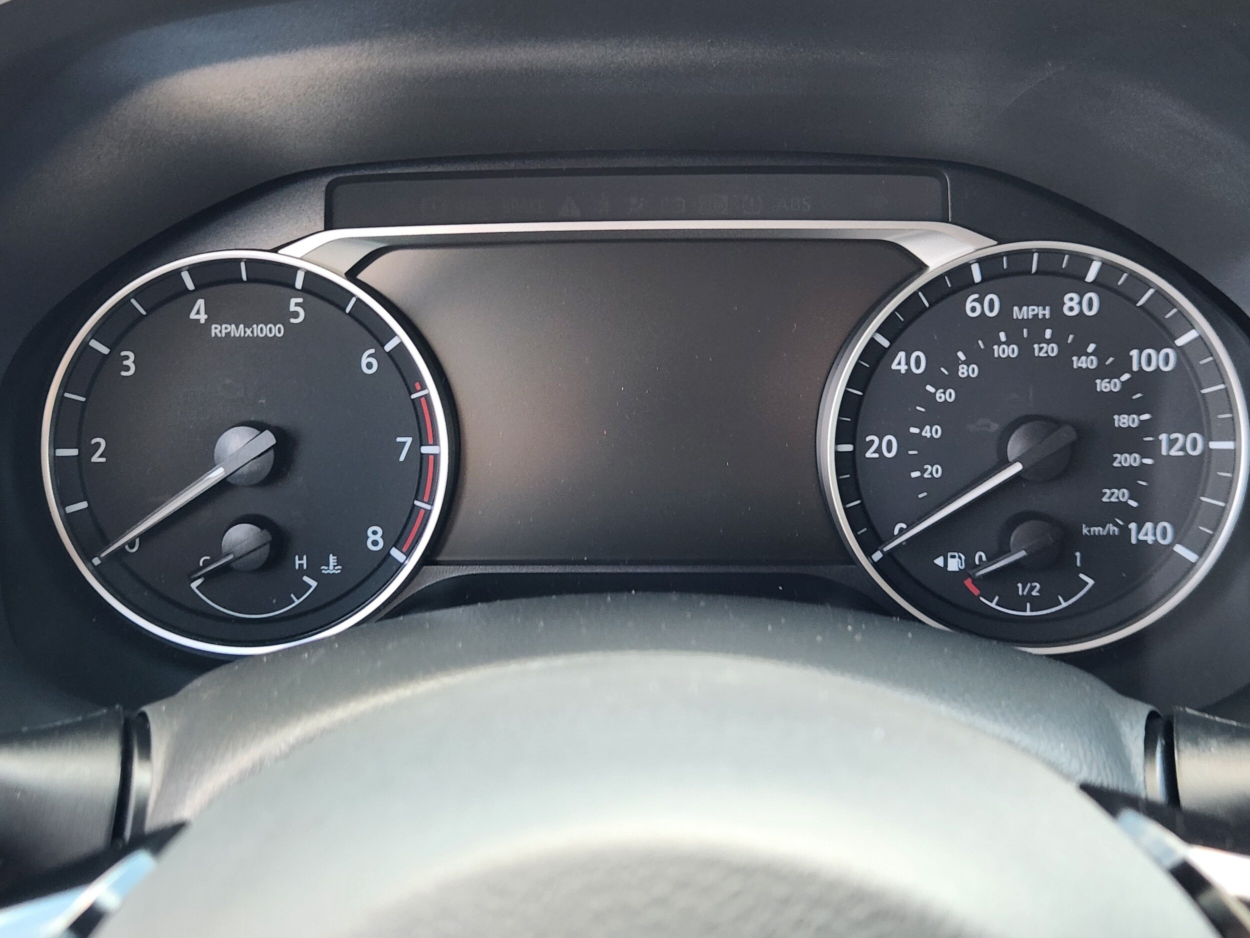 2025 Nissan Altima SR - Photo 10