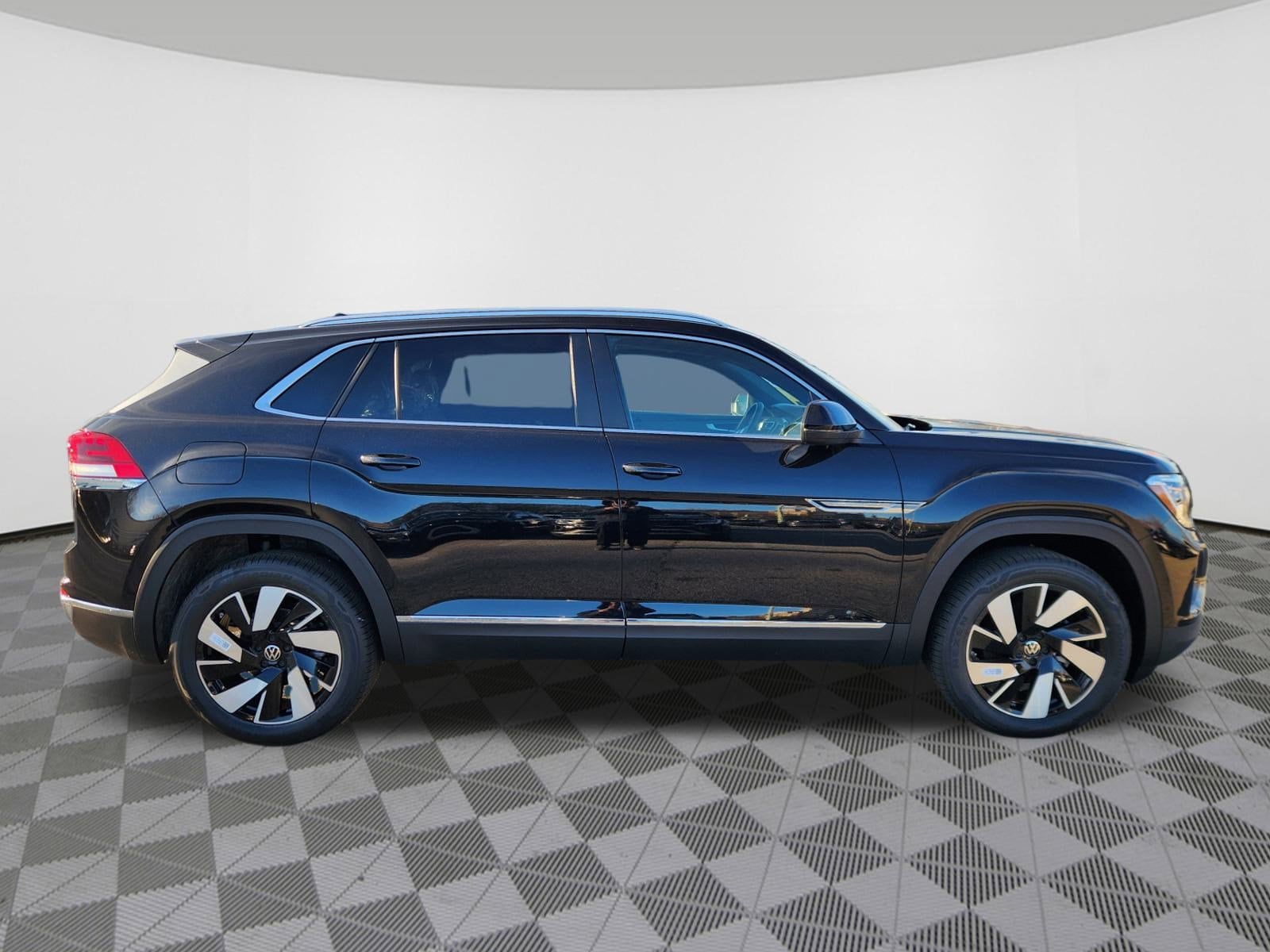 2026 Volkswagen Atlas Cross Sport SEL - Photo 6