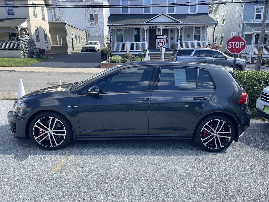 Used 2017 Volkswagen Golf GTI Sport 4-Door (M6) Hatchback