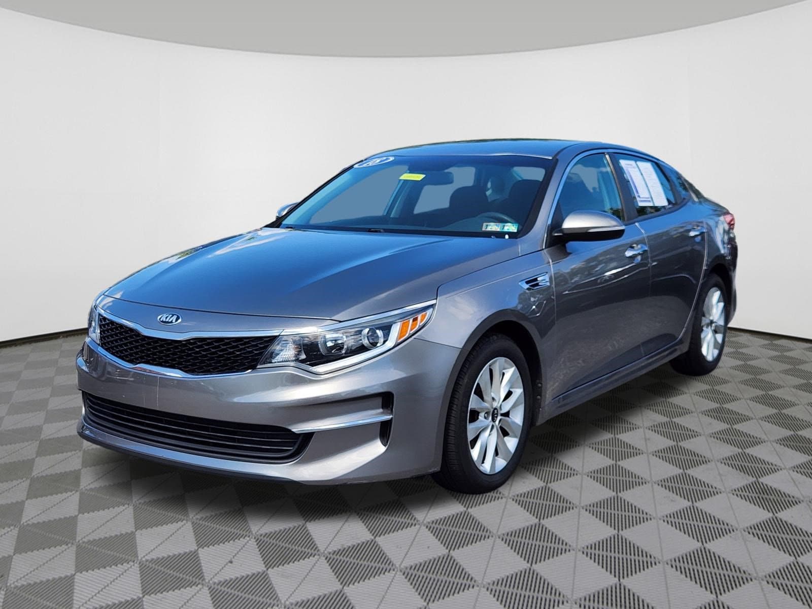 Used 2018 Kia Optima LX with VIN 5XXGT4L37JG272483 for sale in Ardmore, PA