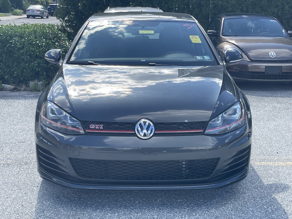 Used 2017 Volkswagen Golf GTI Sport 4-Door (M6) Hatchback