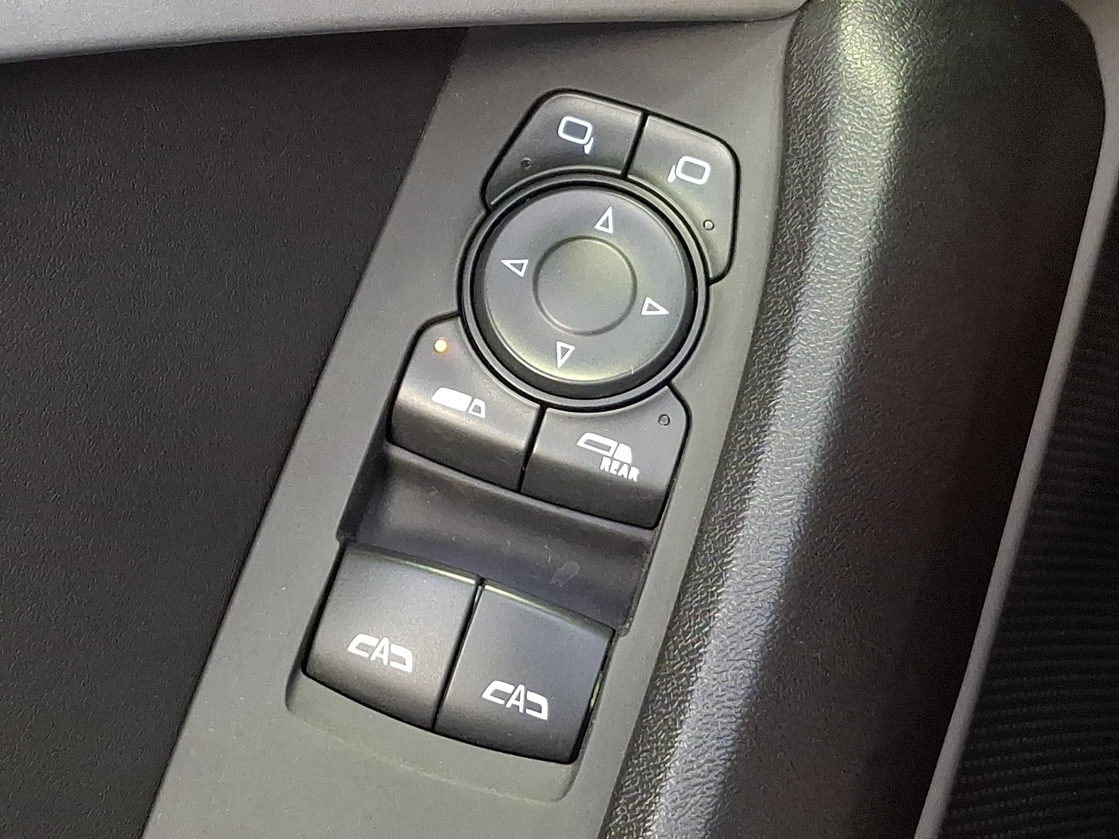 2024 Chevrolet Camaro LT1 - Photo 22