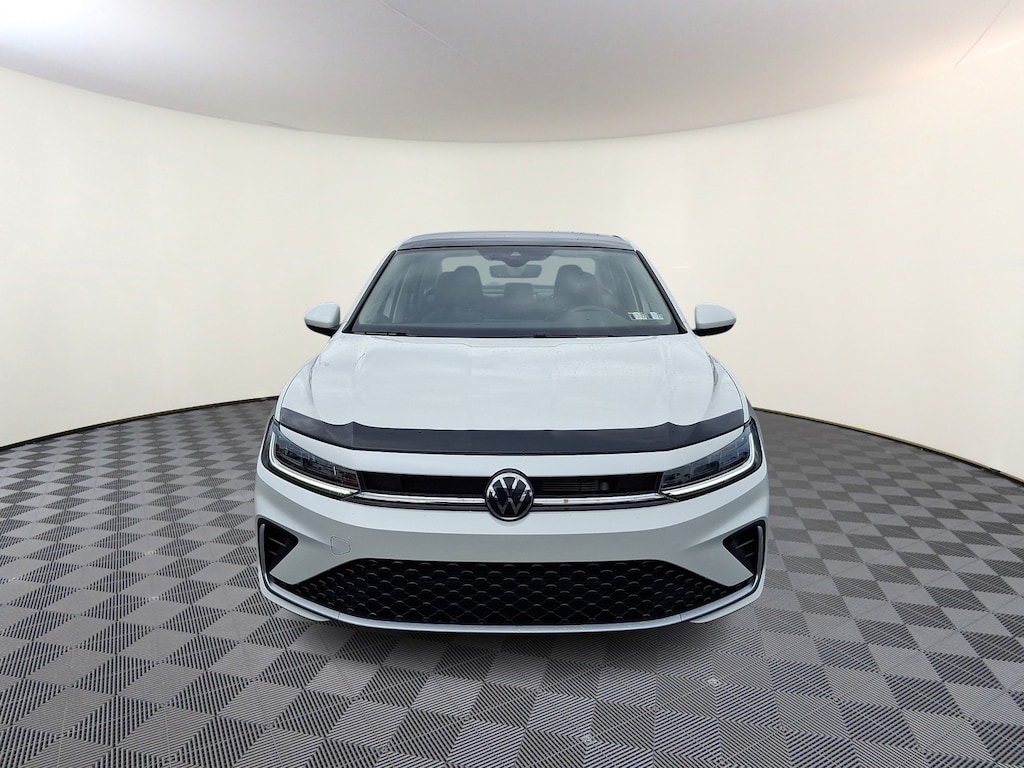 Used 2026 Volkswagen Jetta SE Sedan
