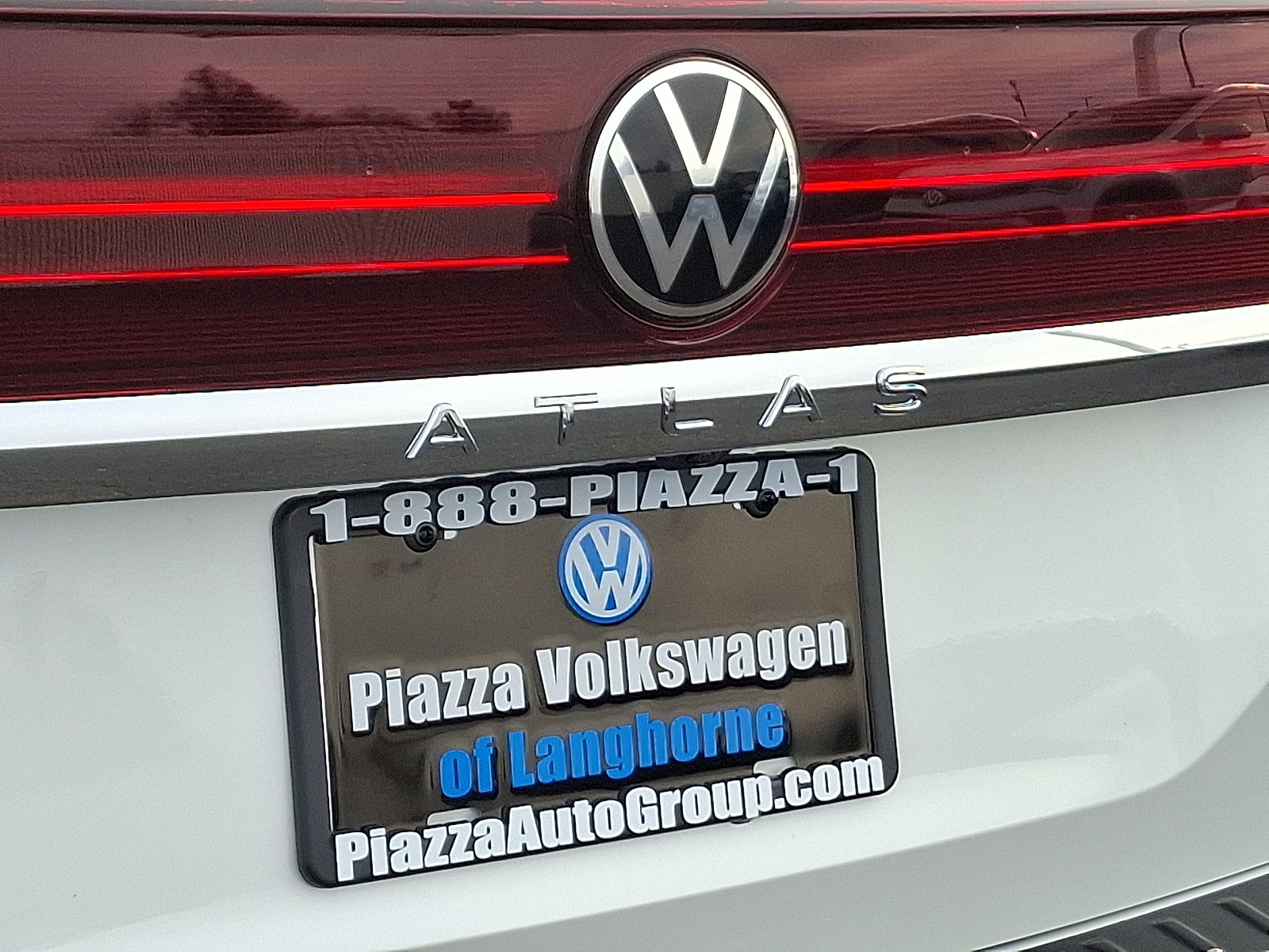 2026 Volkswagen Atlas SE w/Tech - Photo 11