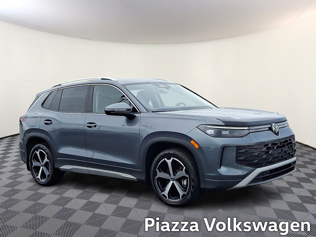 Certified 2026 Volkswagen Tiguan SE Sport Utility