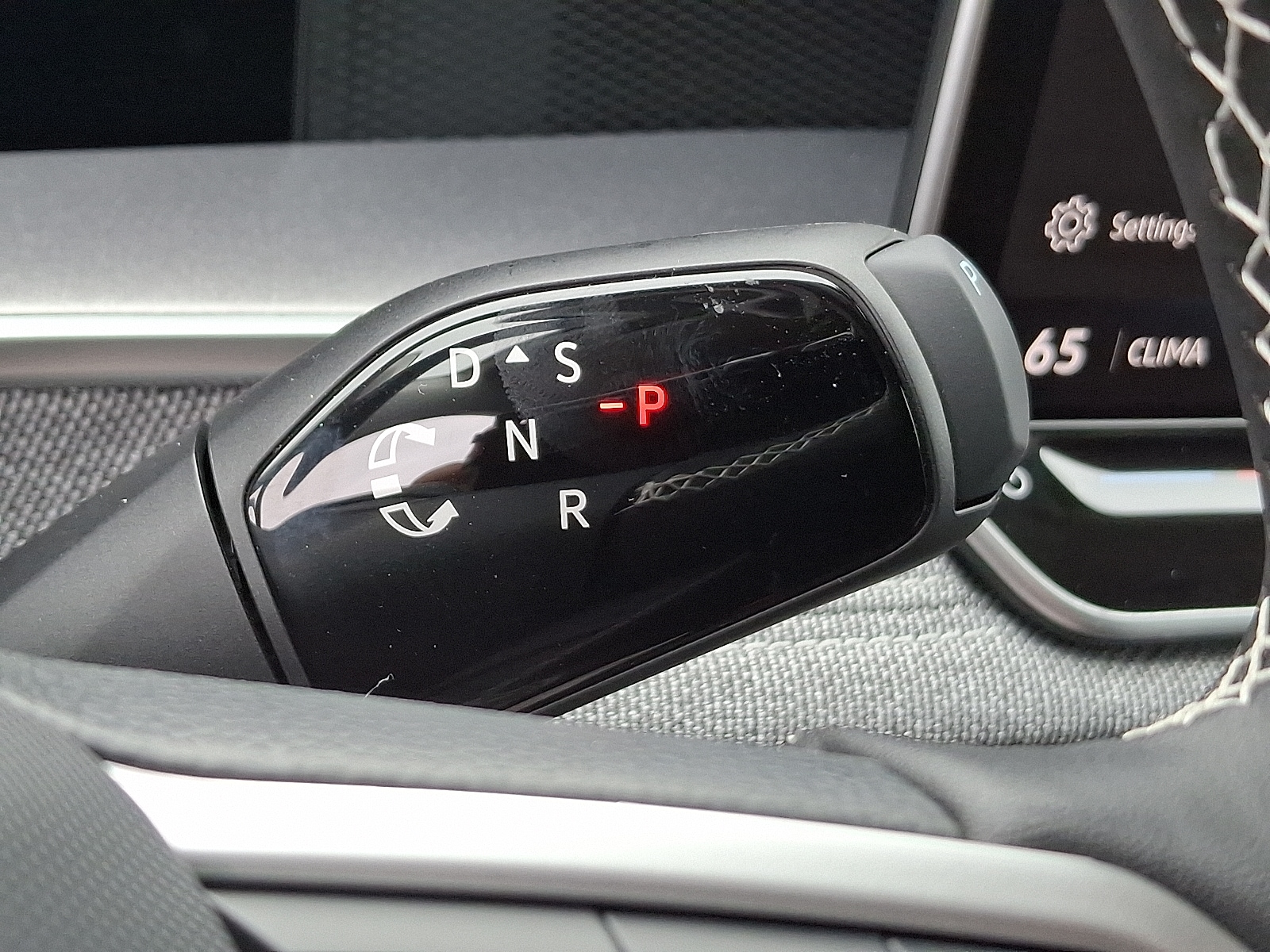 2025 Volkswagen Tiguan S - Photo 7