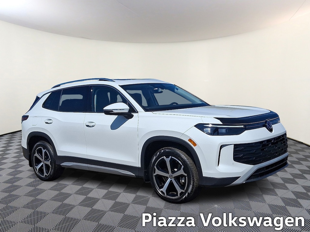 Certified 2026 Volkswagen Tiguan SE Sport Utility