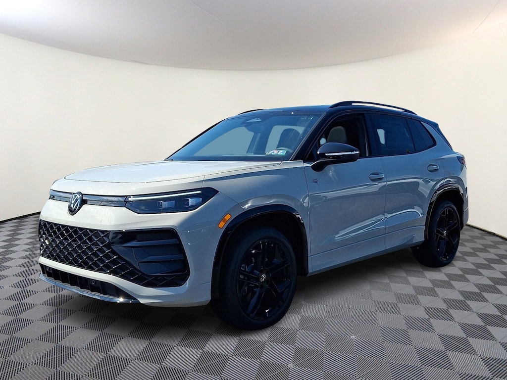 New 2026 Volkswagen Tiguan SE R-Line Black Sport Utility