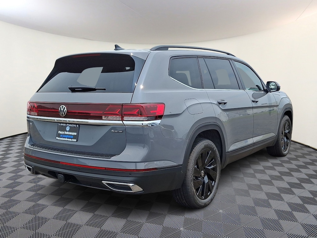 New 2026 Volkswagen Atlas SE With Technology Sport Utility