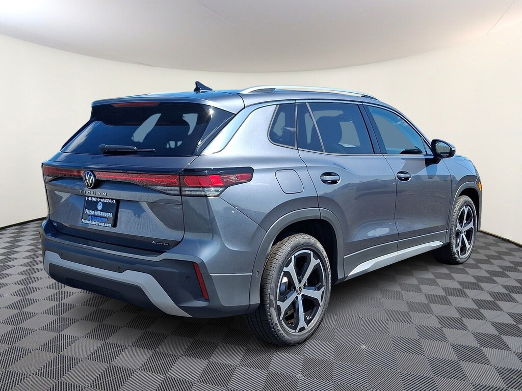 New 2026 Volkswagen Tiguan SE Sport Utility