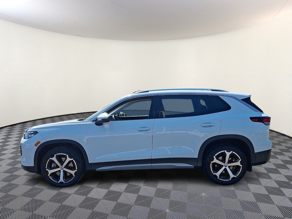 Certified 2026 Volkswagen Tiguan SE Sport Utility