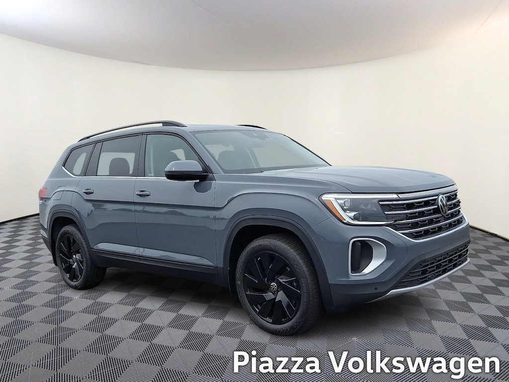 New 2026 Volkswagen Atlas SE With Technology Sport Utility