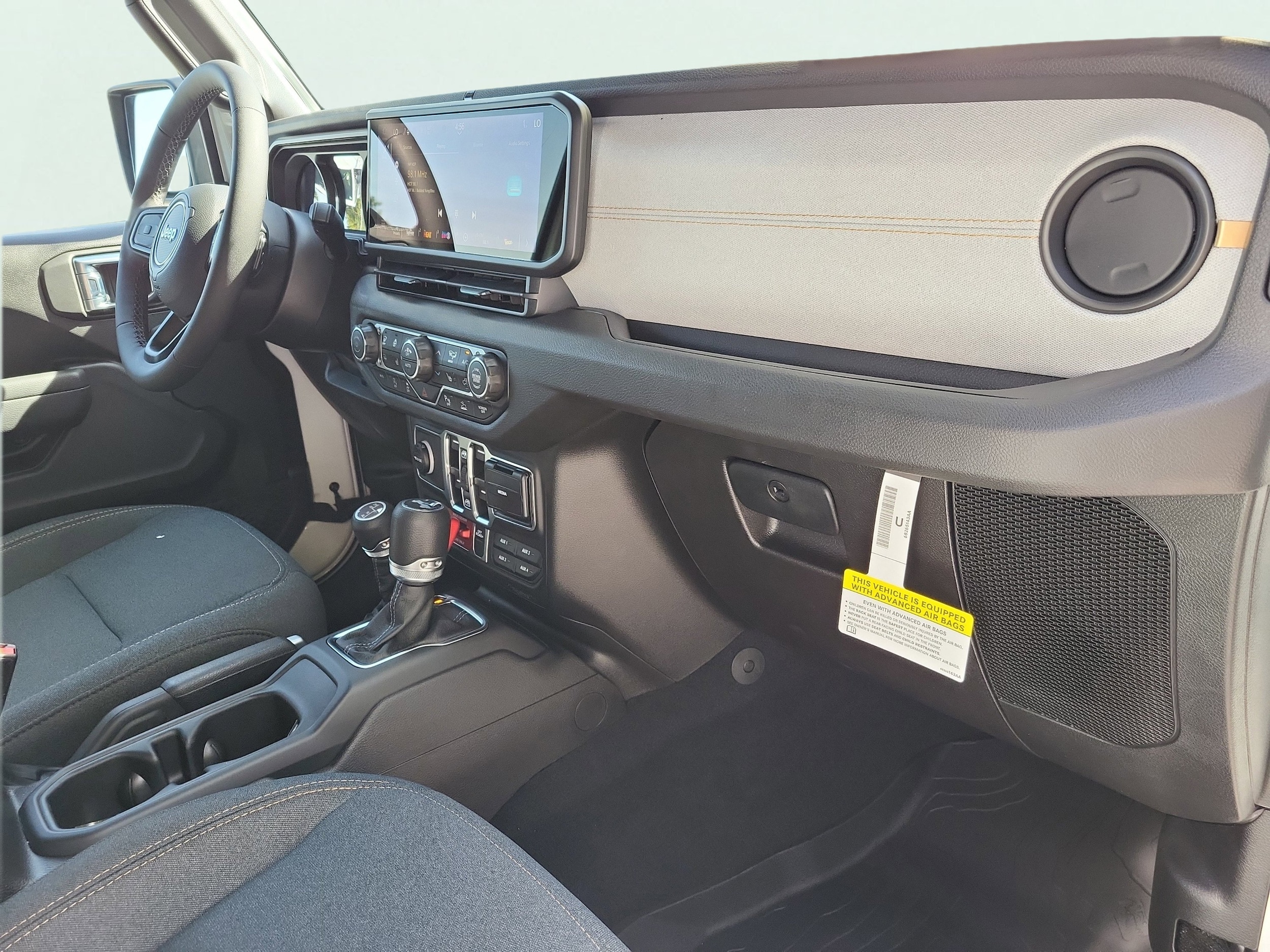 2026 Jeep Wrangler 4-Door Willys - Photo 20