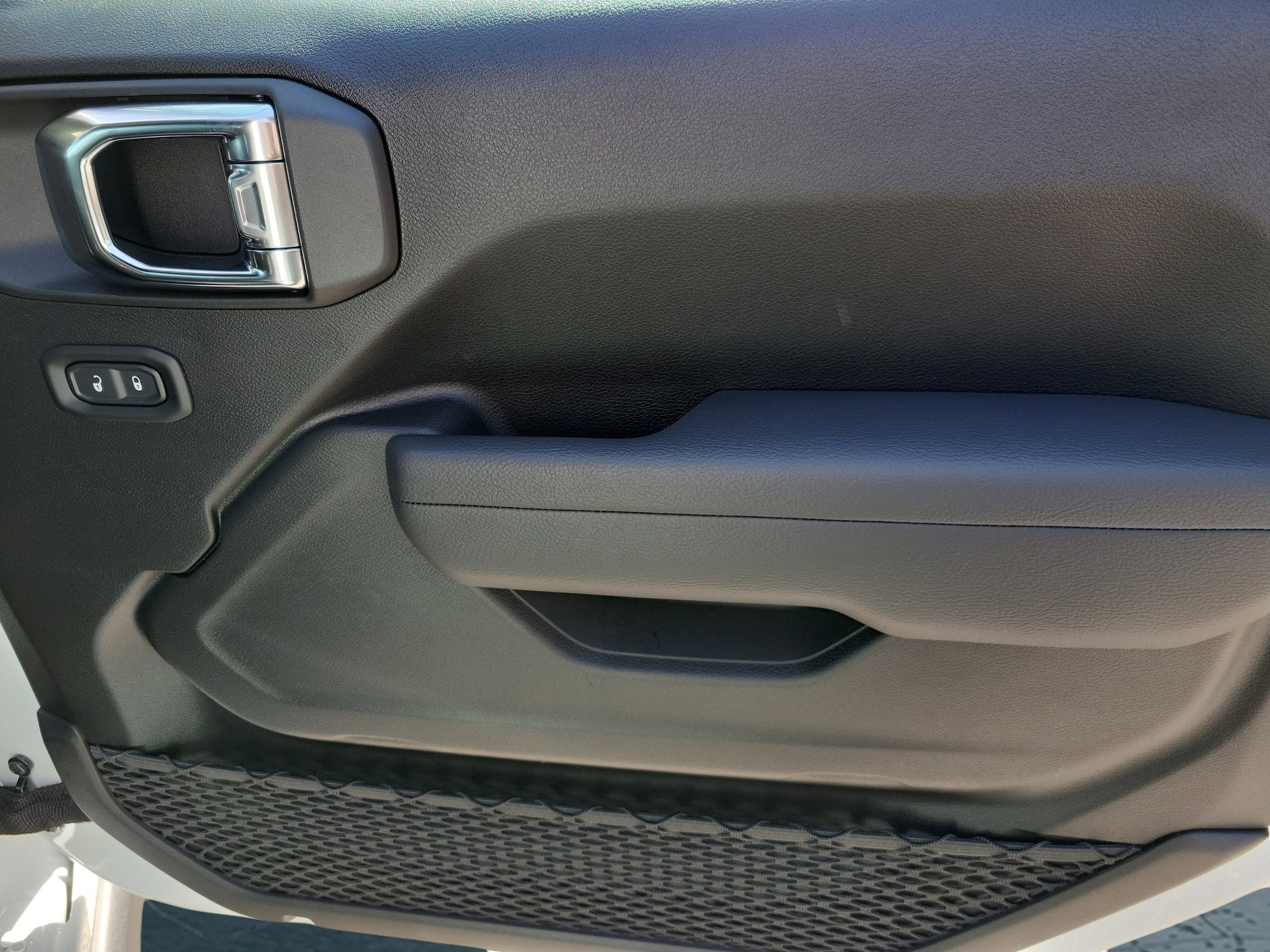 2026 Jeep Wrangler 4-Door Willys - Photo 21