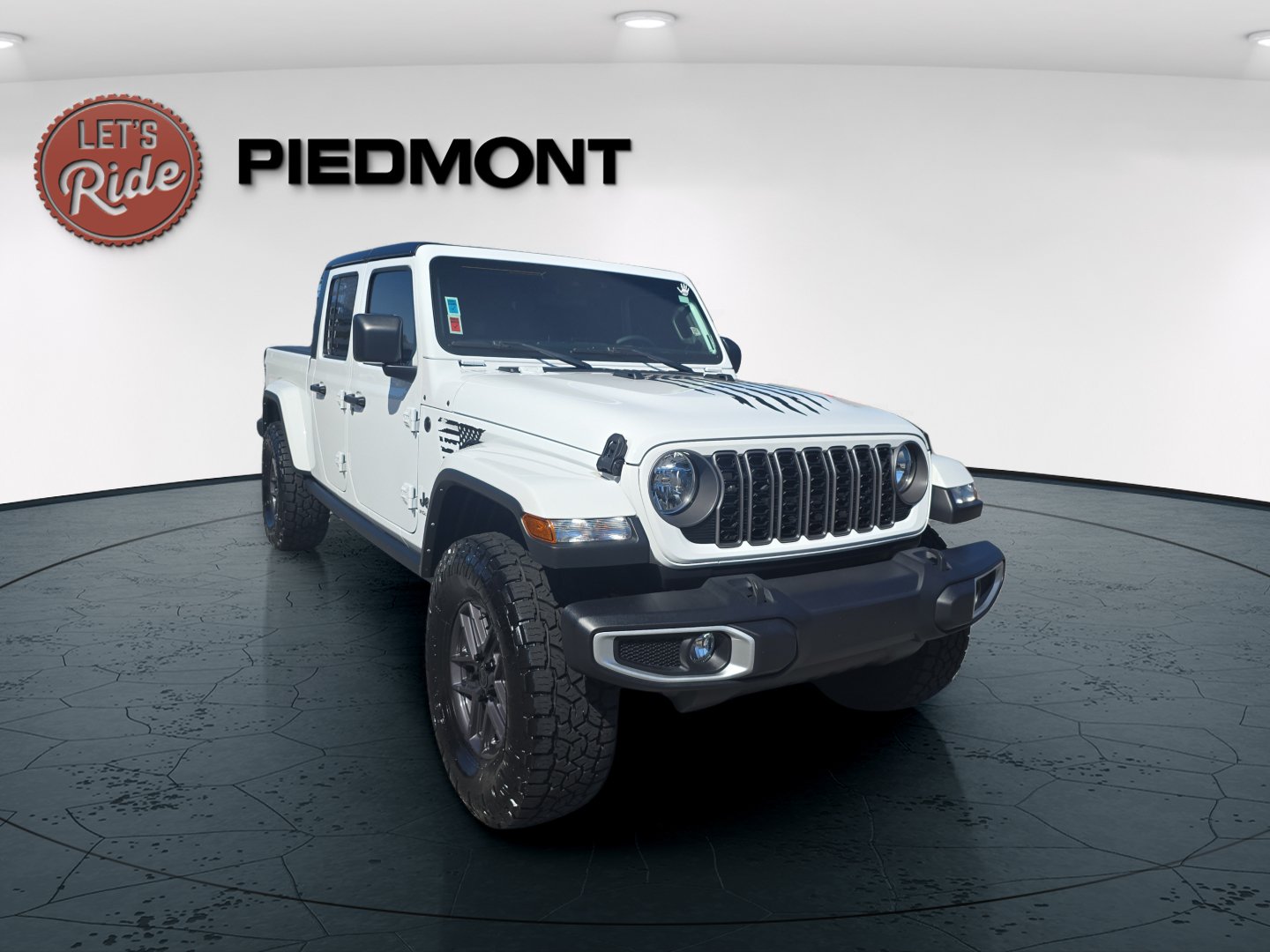 Used 2025 Jeep Gladiator Sport S 4x4 Truck Crew Cab
