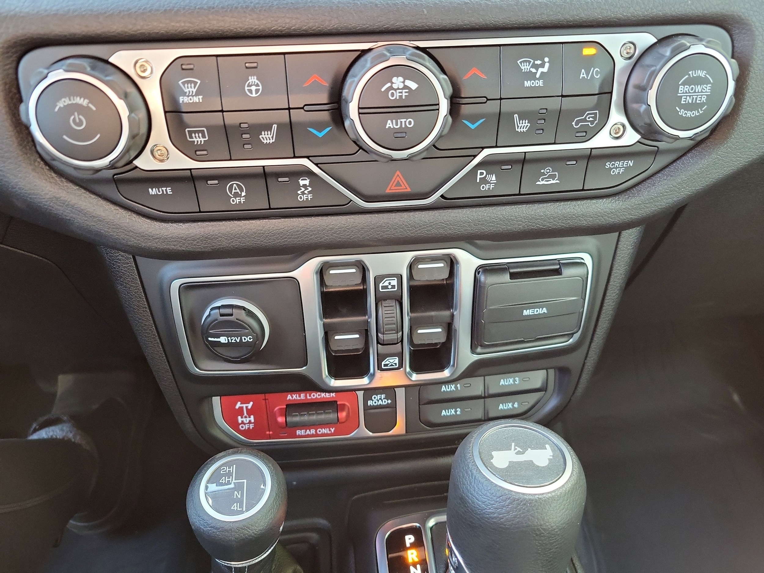 2026 Jeep Wrangler 4-Door Willys - Photo 33