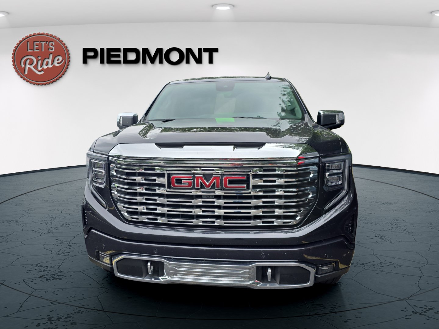 Used 2024 GMC Sierra 1500 4WD Crew Cab 147 Denali Truck Crew Cab