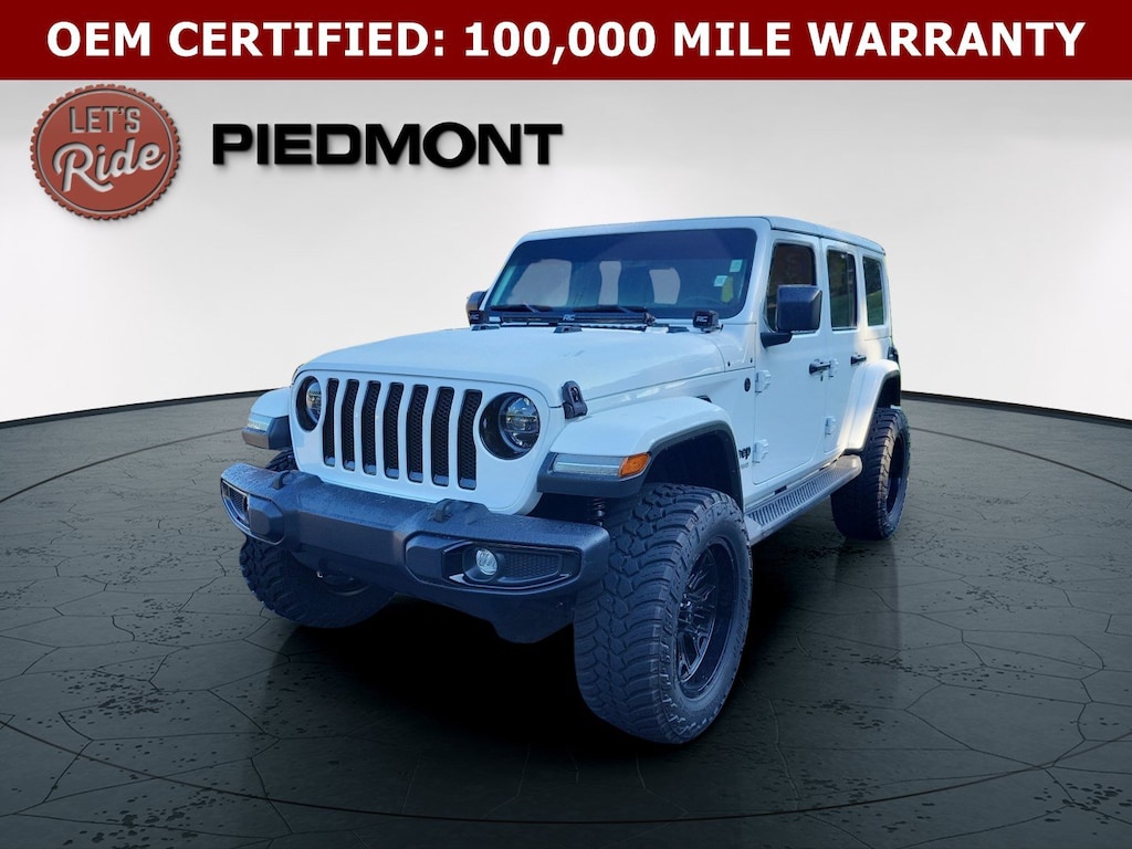 Used 2022 Jeep Wrangler Unlimited Sahara Altitude 4x4 SUV
